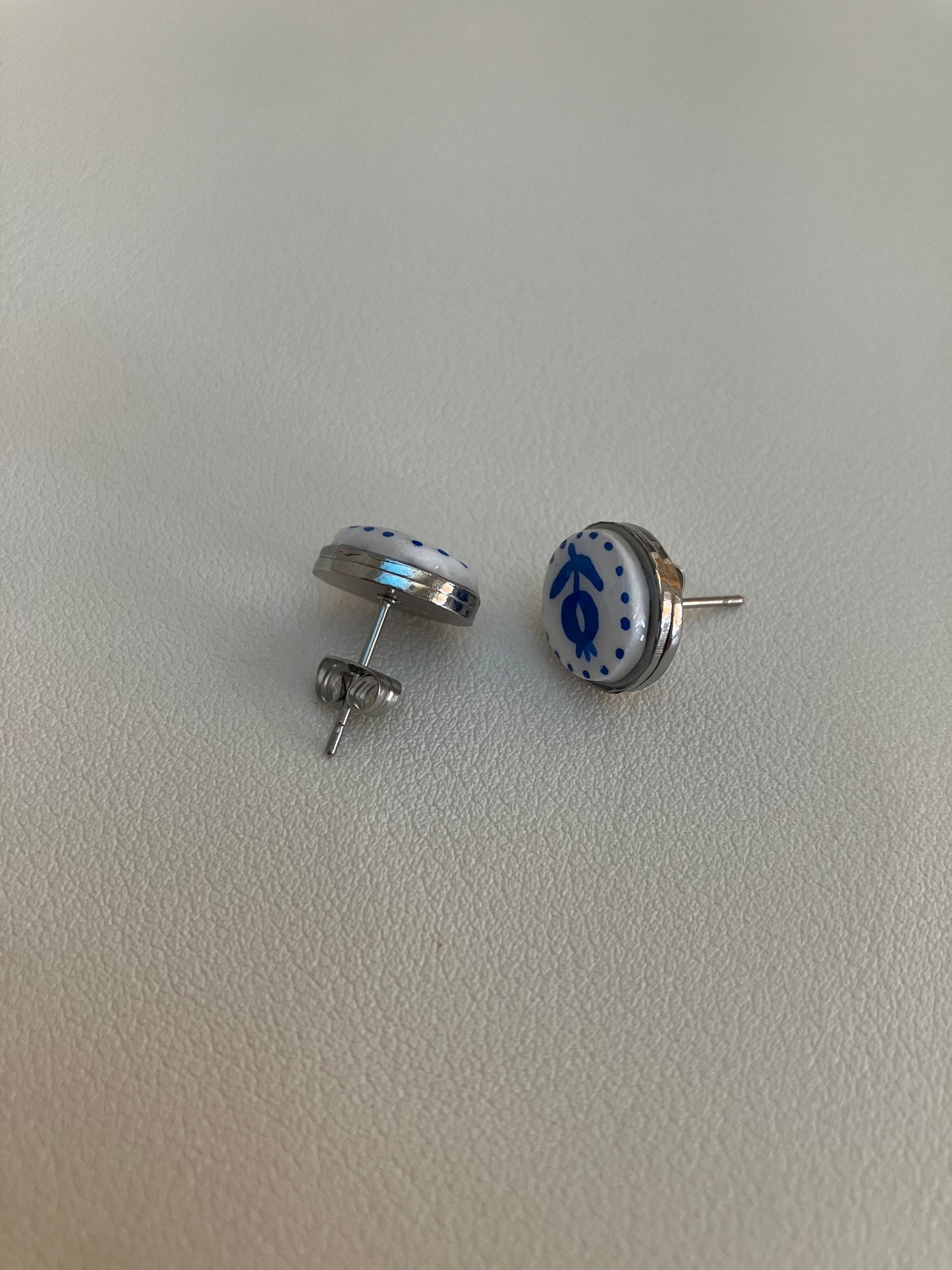 Pendientes plateados Colección ¨Gárnata¨