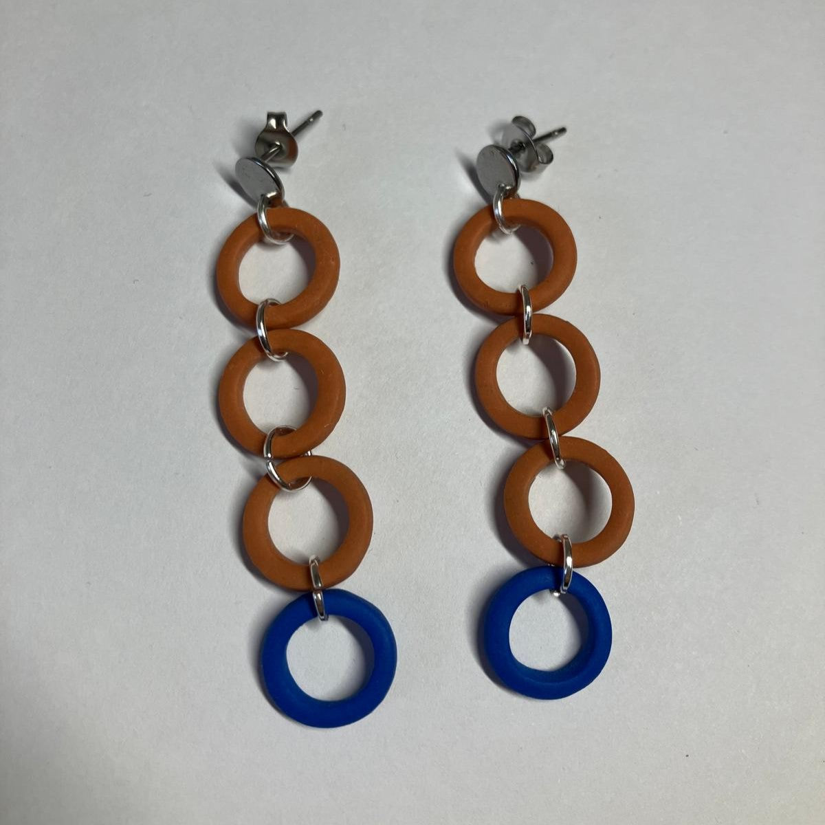 SIBERUT azul y marrón