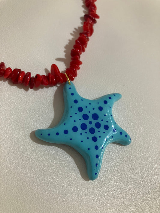 Collar estrella rojo