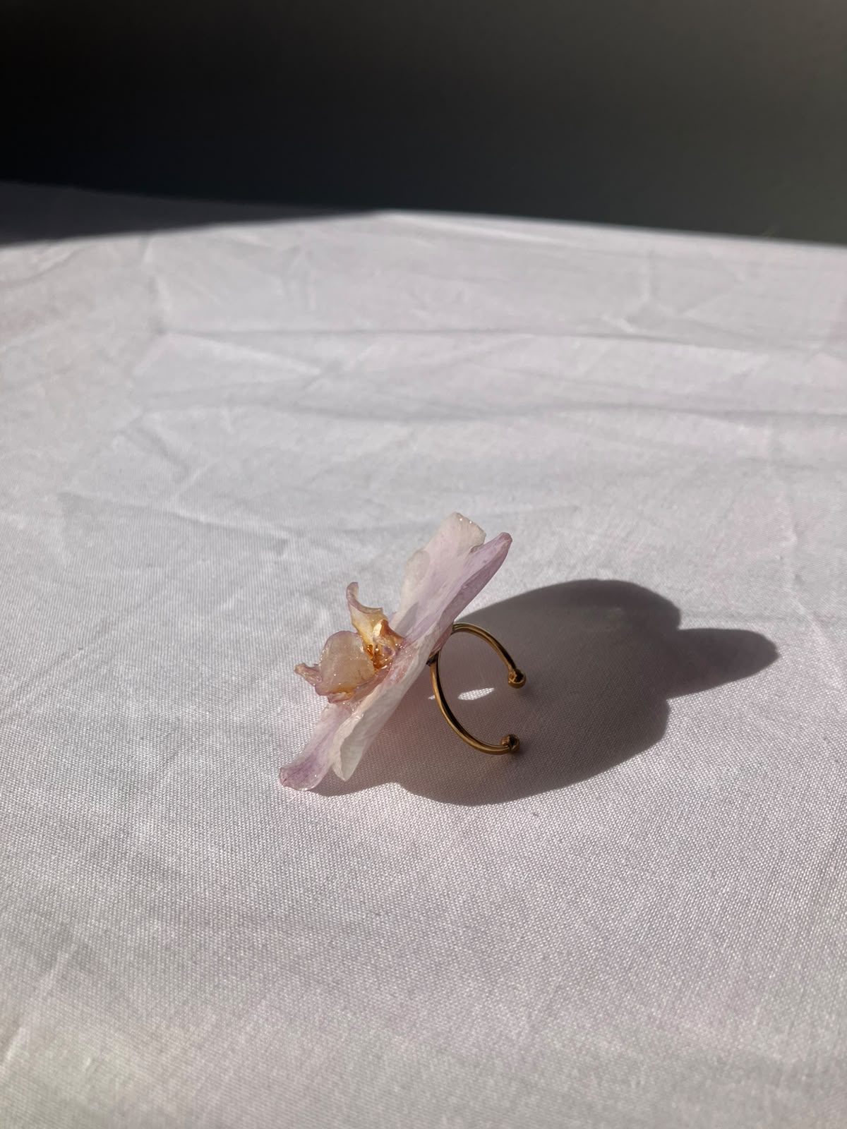 ¨Colección OKIDI¨ Anillo orquídea color lila