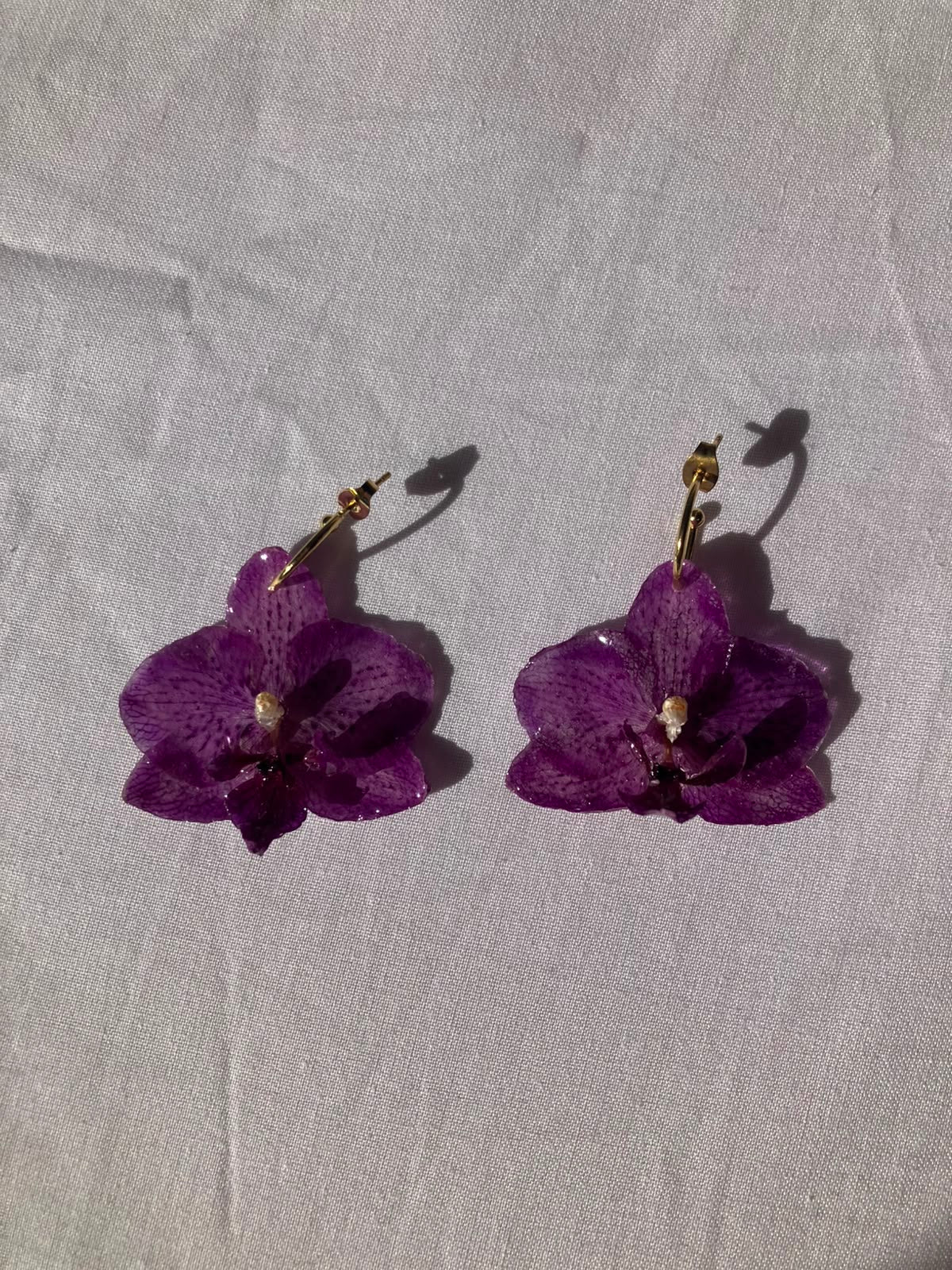 ¨Colección OKIDI¨ Pendientes orquídea color morado